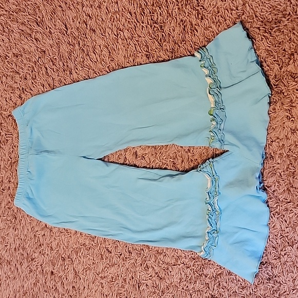 Castle & Crowns Size 4-5 Matching Set Tank Ruffle Pants - Picture 3 of 4